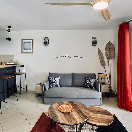 Cosy Letchis Apartment Saint Pierre Exterior photo